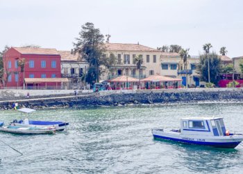 Ilha de Gorée: o turismo como pilar de sobrevivência e memória no Senegal