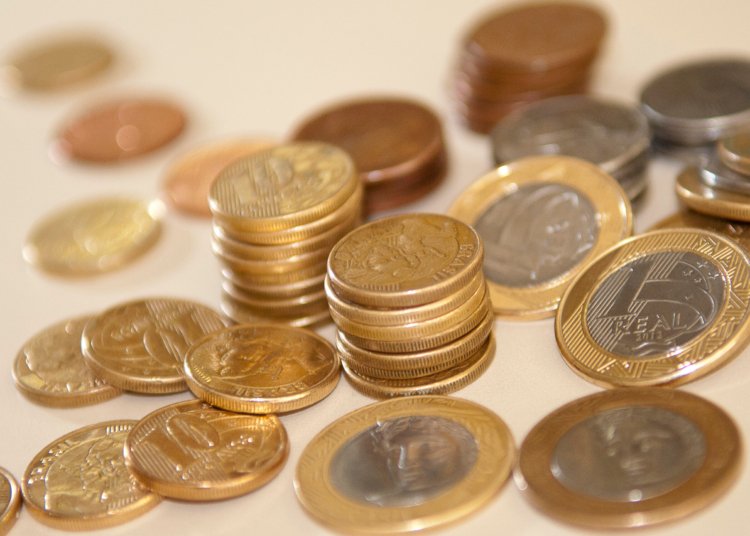 Inflação aperta o bolso das famílias de baixa renda em abril, aponta Ipea