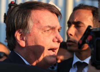 Jair Bolsonaro recebe alta após procedimento cirúrgico no ombro em Brasília