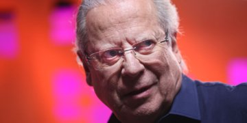 José Dirceu inicia tratamento contra linfoma em São Paulo