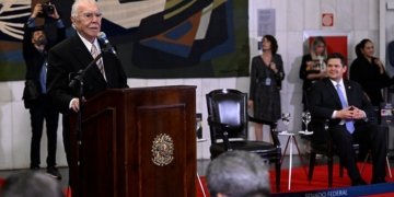 José Sarney relança três clássicos da literatura no Senado Federal
