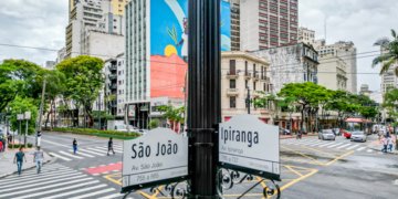 Justiça suspende “Times Square paulistana” com painéis de LED no centro de SP