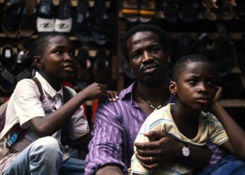 Longa nigeriano a sombra do pai vence festival internacional de cinema de Brasília
