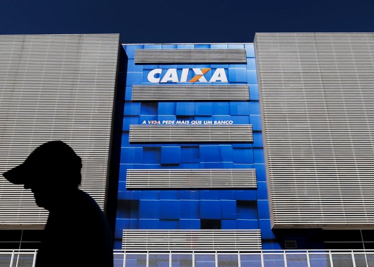 Lucro da Caixa cai 34% no 1º trimestre sob impacto de novas regras do BC