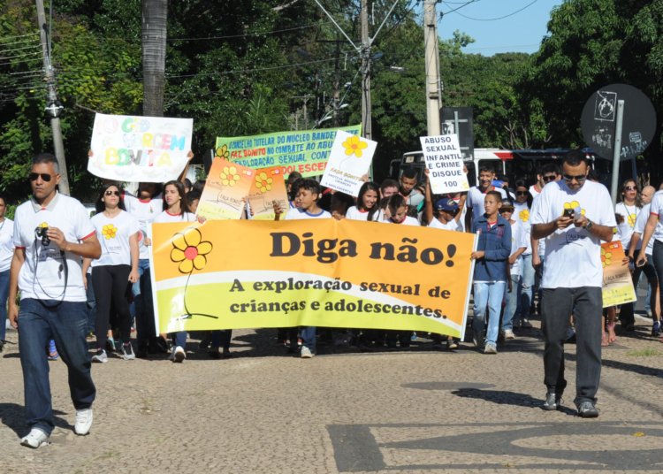 Maio de 2026: Feriados, campanhas e lutas por direitos essenciais