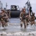 Marinhas do Brasil e França realizam exercícios conjuntos na costa do Rio de Janeiro
