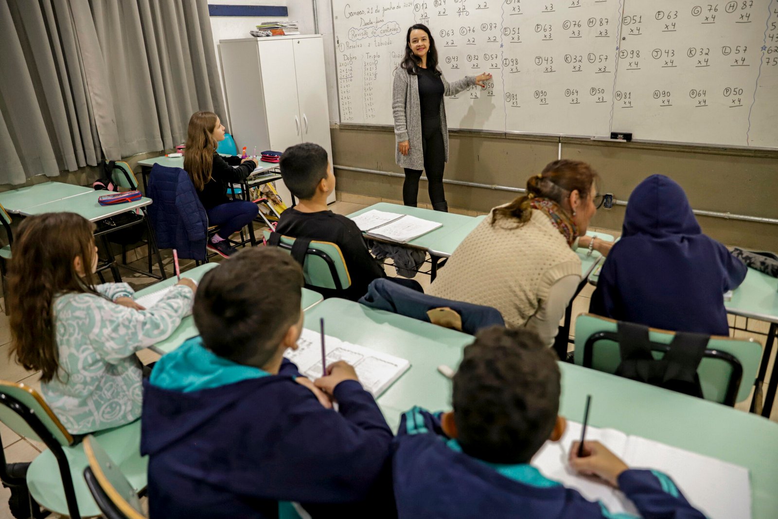MEC e UFC oferecem curso de aperfeiçoamento para professores de matemática