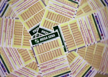 Mega-Sena acumula novamente e prêmio principal sobe para R$ 52 milhões