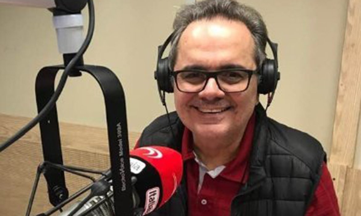 Milton Naves, voz histórica do rádio esportivo mineiro, morre aos 70 anos