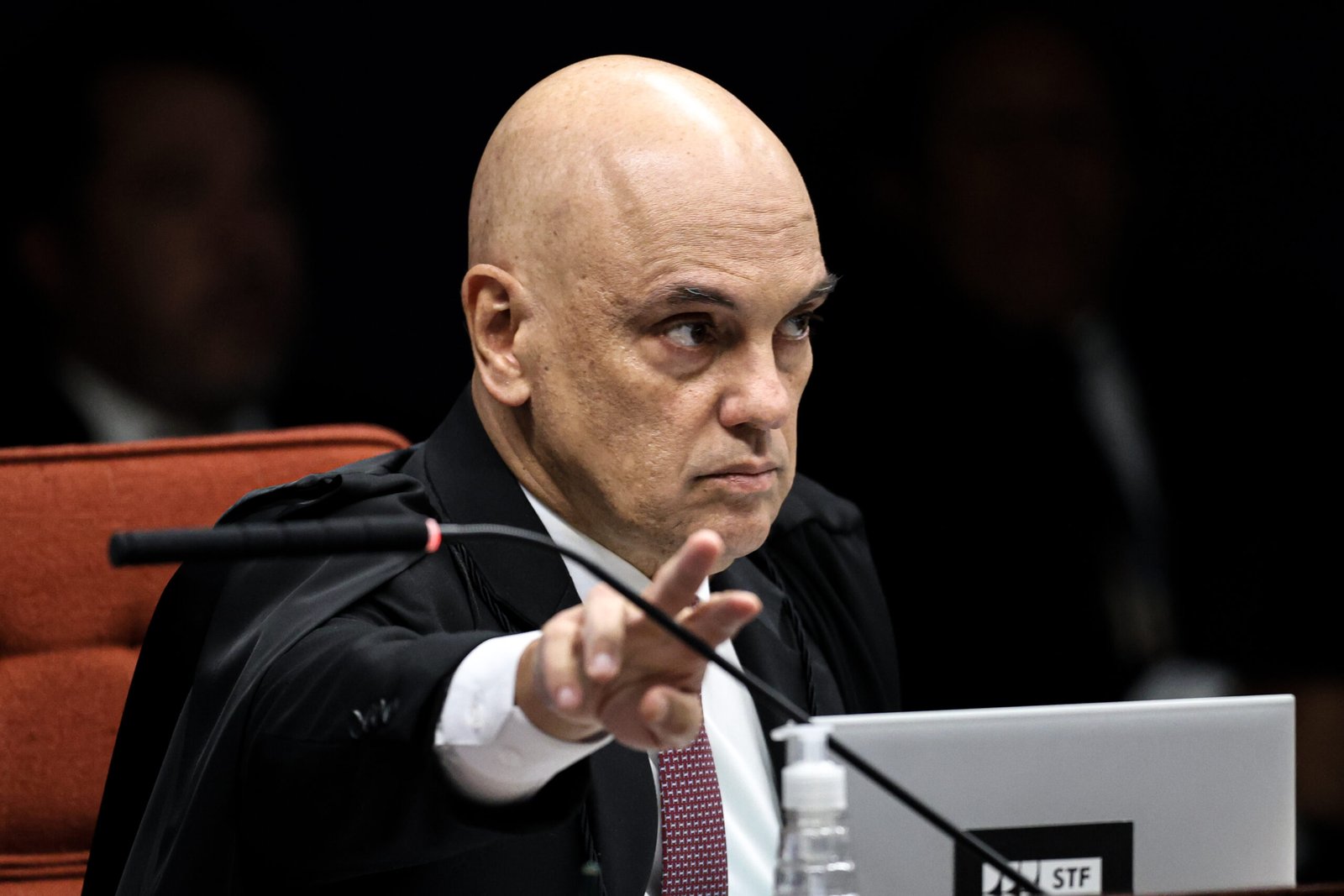 Moraes barra tentativa da Alerj de soltar deputado preso em operação da PF