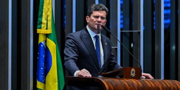 Moro contesta troca de delegado da PF em investigação sobre fraudes no INSS
