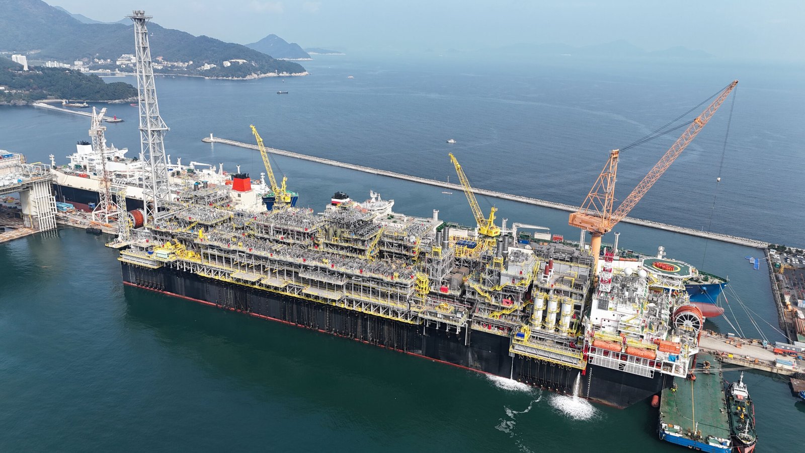 Petrobras inicia operação da P-79 e fortalece produção de petróleo no Brasil