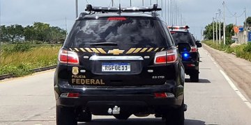 PF deflagra Operação Tirocinium contra tráfico internacional e lavagem de dinheiro