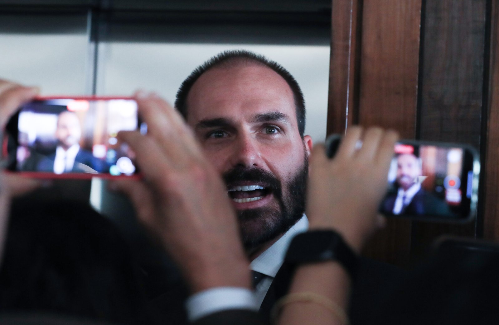 PGR solicita ao STF condenação de Eduardo Bolsonaro por coação no curso do processo
