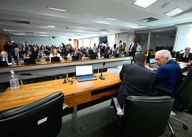 Projeto que torna imprescritíveis estupro e feminicídio está na pauta da CCJ