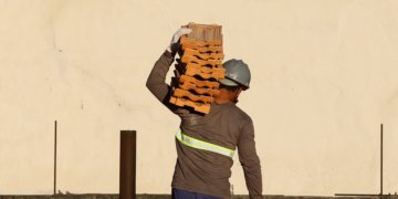 Reforma Casa Brasil reduz juros e amplia prazo para facilitar reformas habitacionais