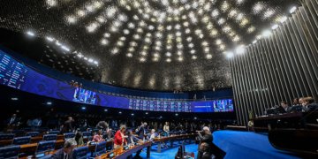 Senado aprova voto de repúdio contra falas capacitistas de ex-secretário