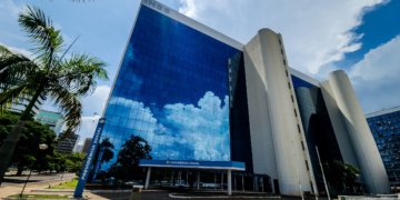STF barra novo recurso e mantém derrota na revisão da vida toda do INSS
