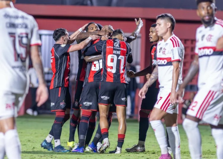Vitória elimina Flamengo e avança às oitavas da Copa do Brasil