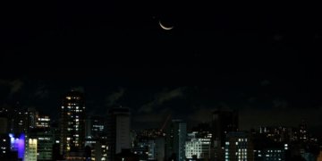 Alinhamento de planetas com a Lua volta a ser visto nesta quinta-feira em todo o Brasil