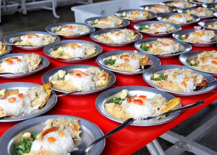 Escolas estaduais de São Paulo abrem inscrições para o serviço de merenda nas férias de julho