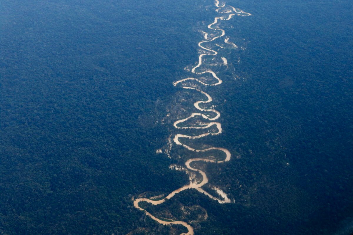 Fortalecimento da defesa e gestão de minerais críticos marcam agenda externa brasileira