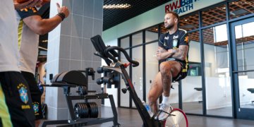 Neymar apresenta melhora em lesão na panturrilha e segue cronograma de recuperação para a Copa