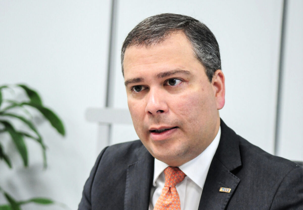 PGR rejeita acordo de delação de ex-presidente do Brb em caso de propina milionária