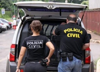 Polícia Civil do Distrito Federal investiga origem de arma atribuída a Jair Bolsonaro