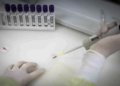 Secretaria de Saúde de SP monitora brasileira com suspeita de ebola após viagem ao Congo