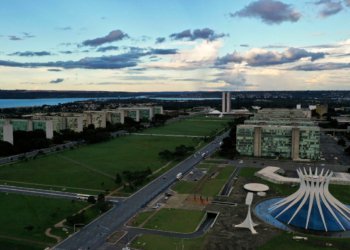 Servidores federais terão liberação antecipada em dias de jogos da Seleção na Copa de 2026