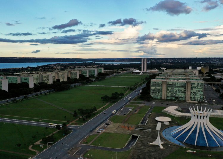 Servidores federais terão liberação antecipada em dias de jogos da Seleção na Copa de 2026