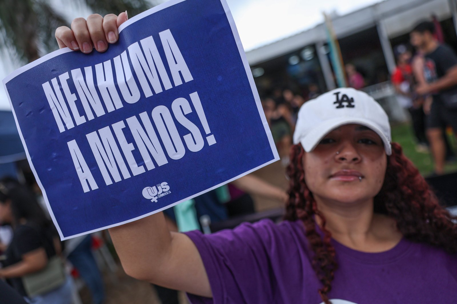Voz do Brasil destina 1 minuto diário para fortalecer combate à violência contra a mulher