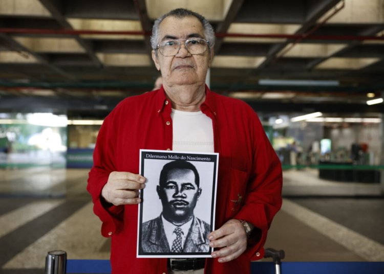Estado brasileiro entrega novas certidões de óbito que corrigem mortes da ditadura militar