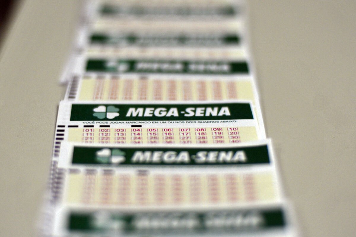Prêmio da Mega-Sena sobe para R$ 27 milhões após ausência de vencedores na faixa principal