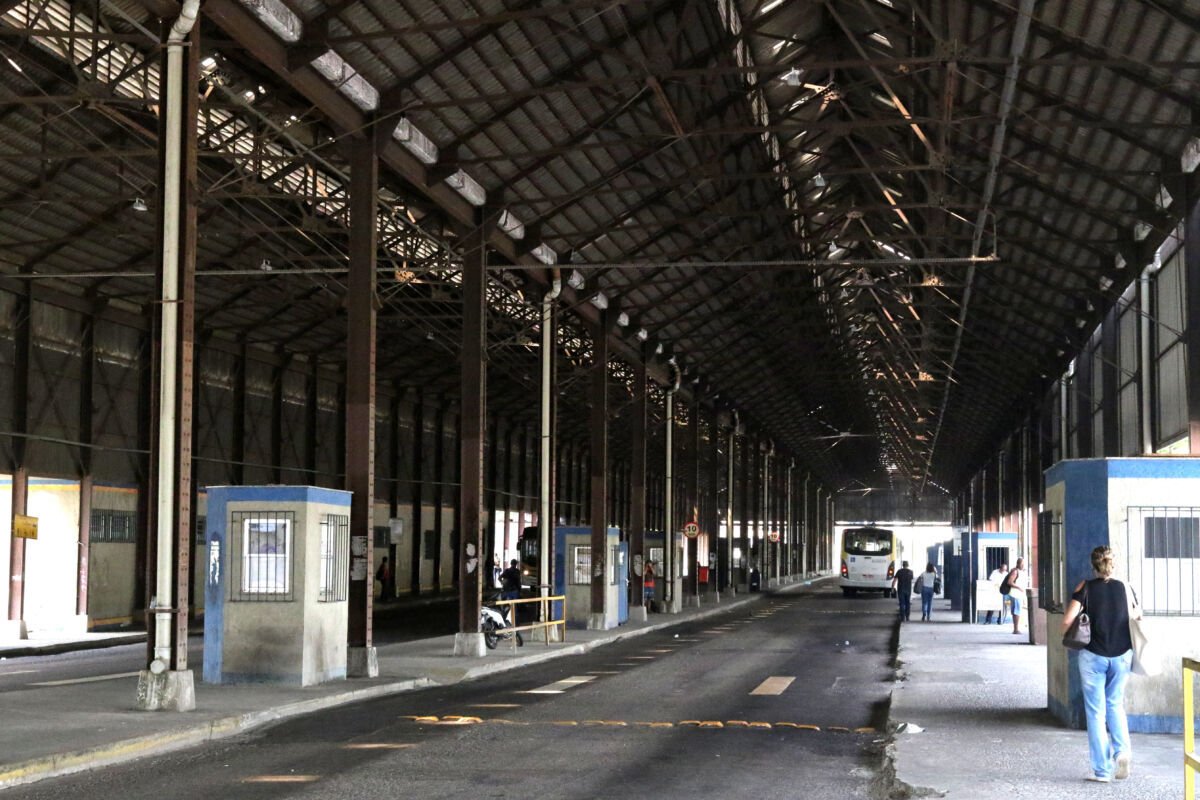 Rodoviários do Rio mantêm paralisação após negociação com Rio Ônibus fracassar