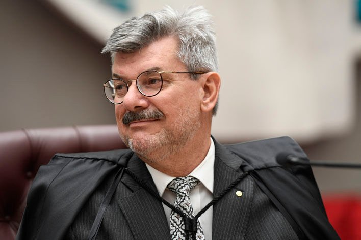 Supremo autoriza investigação contra ministro do STJ por suspeita de venda de sentenças