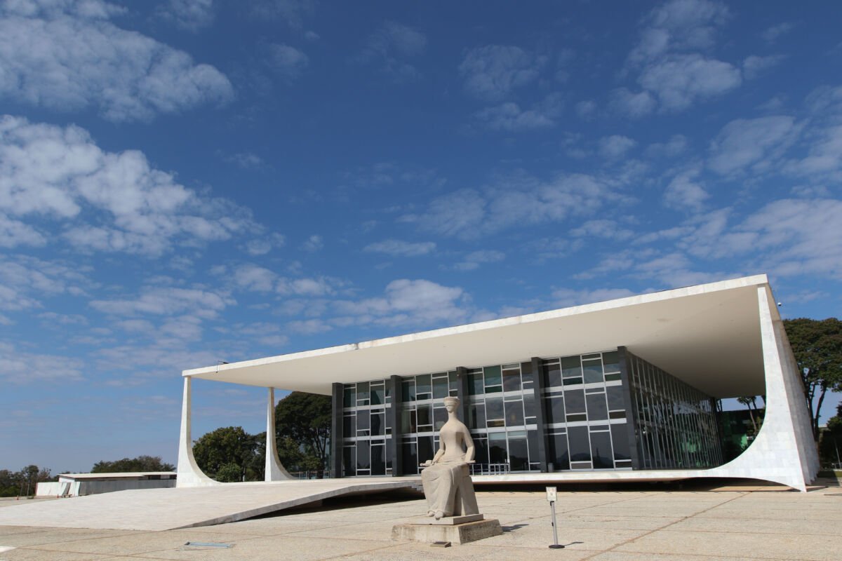 Bolsonaro recorre ao STF para evitar volta à Papudinha após fim de prazo da domiciliar