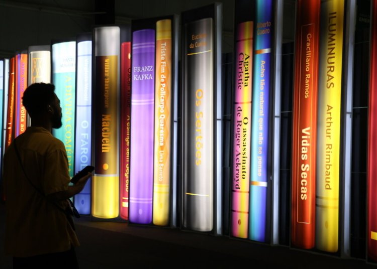 Câmara Brasileira do Livro revela lista de finalistas da 3ª edição do Prêmio Jabuti Acadêmico