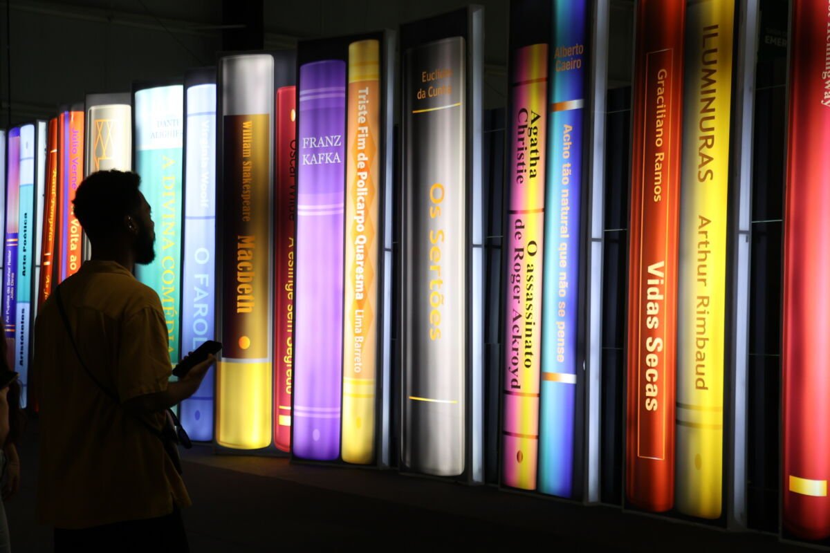 Câmara Brasileira do Livro revela lista de finalistas da 3ª edição do Prêmio Jabuti Acadêmico