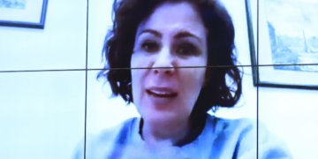 Carla Zambelli tem processo de extradição anulado pela Suprema Corte da Itália