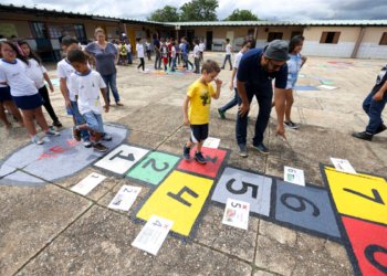 Copa do Mundo Feminina de 2027 altera calendário escolar e autoriza novos feriados no Brasil