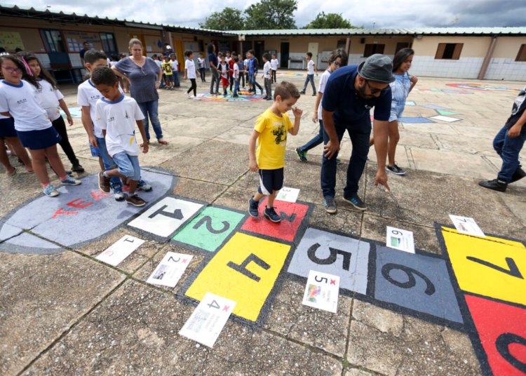Copa do Mundo Feminina de 2027 altera calendário escolar e autoriza novos feriados no Brasil