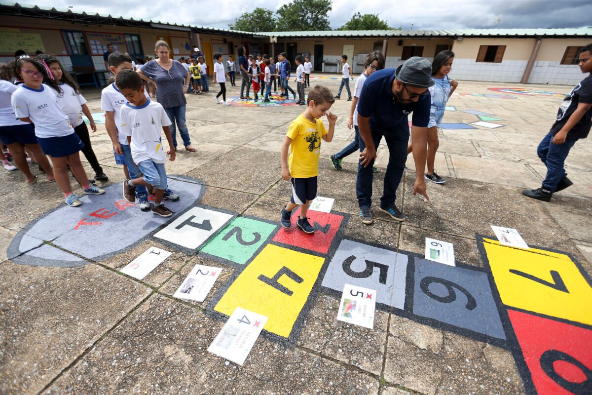 Copa do Mundo Feminina de 2027 altera calendário escolar e autoriza novos feriados no Brasil