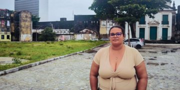 Disparidade digital no Recife revela hiato entre inovação tecnológica e exclusão social
