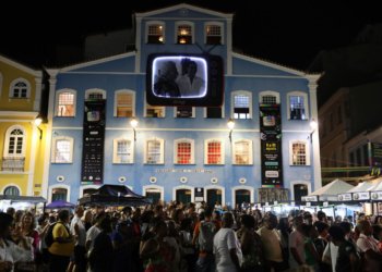 Flipelô celebra dez anos de história com mais de 500 autores no Centro Histórico de Salvador