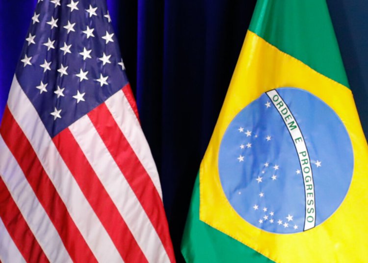 Governo brasileiro contesta decisão dos EUA de renovar emergência nacional contra o país