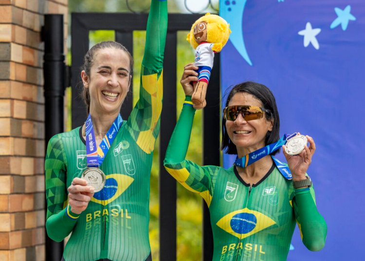 Jerusa Geber conquista prata no ciclismo em estreia dourada do Brasil na Colômbia