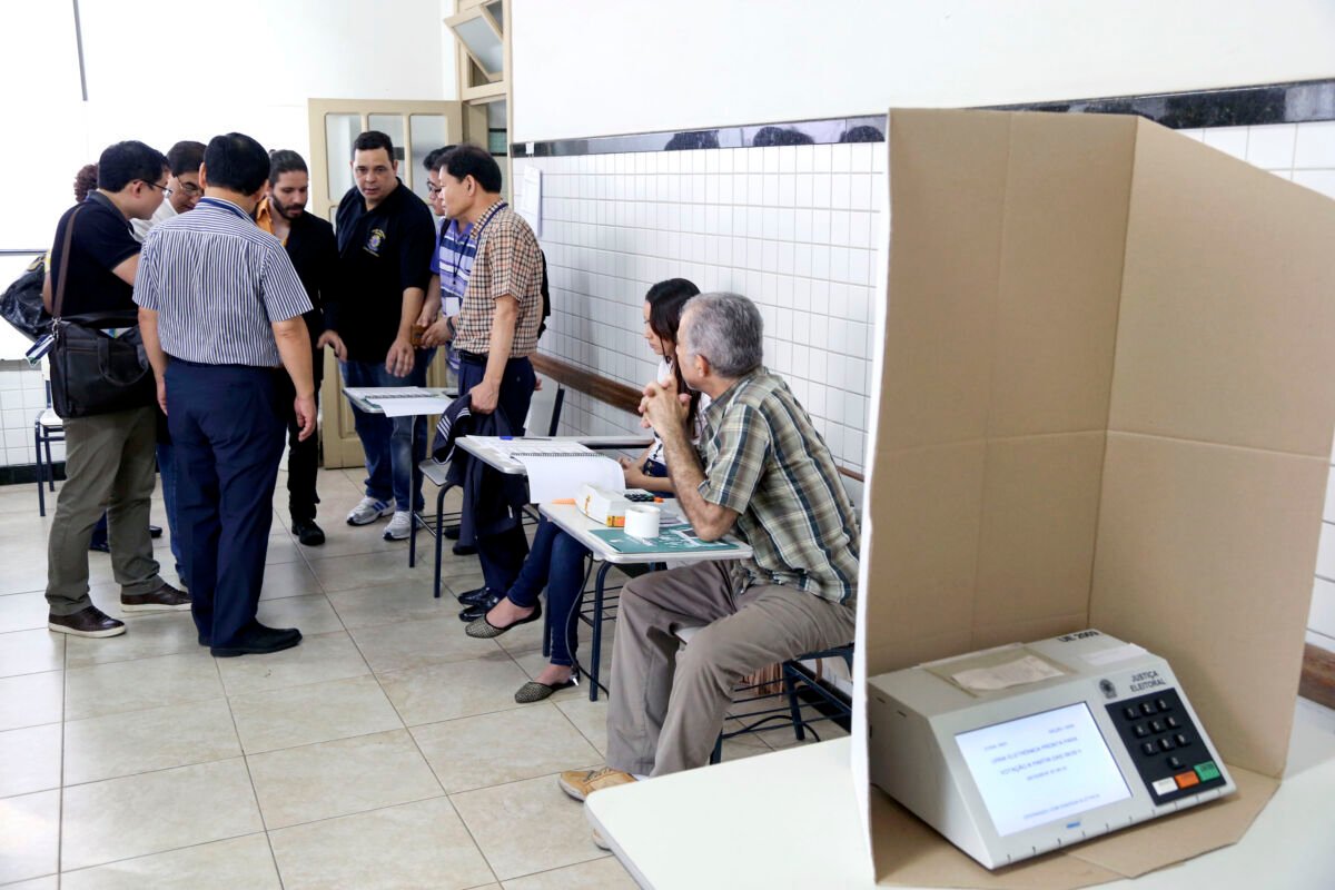 Justiça Eleitoral dá início ao envio de convocações para mesários das eleições de outubro