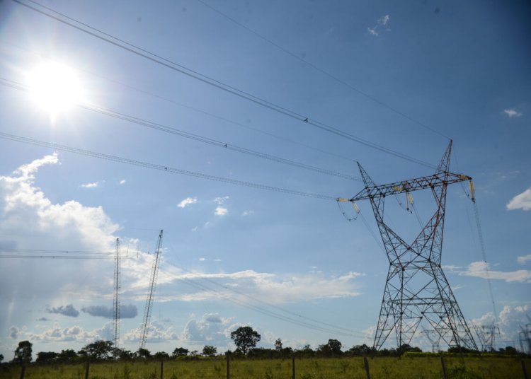 Leilão de energia de transmissão viabiliza R$ 1,8 bilhão para obras em três estados